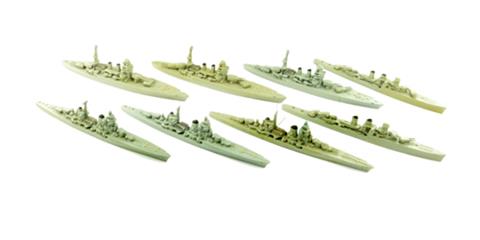 Konvolut 8 italienische Kriegsschiffe