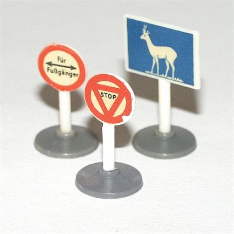 Konvolut 3 Auslands-Verkehrszeichen