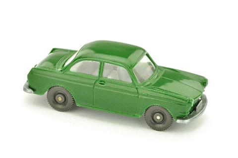 VW 1500 Stufenheck, laubgrün