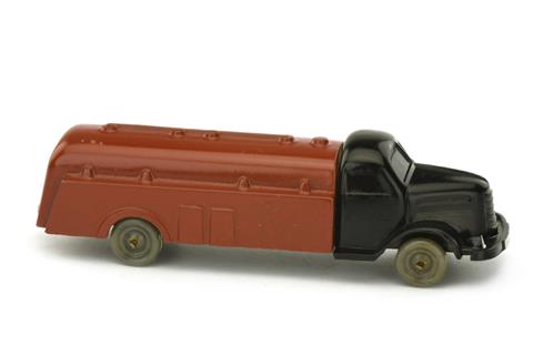 Tankwagen Dodge, schwarz/rotbraun lackiert