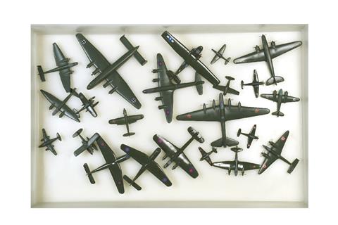 Konvolut 22 Flugzeuge (Dr. Grope)