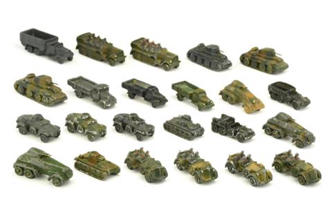 Konvolut 23 Wehrmachtsmodelle (1:200)
