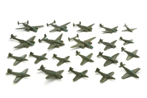 Konvolut 21 US-amerikanische Flugzeuge