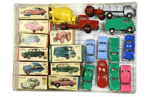 Anguplas - Konvolut 12 Fahrzeuge der 1960er Jahre